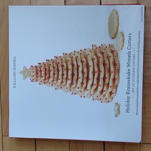 Holiday Kransekake Wreath Cookie Cutters | New in box | Williams Sonoma